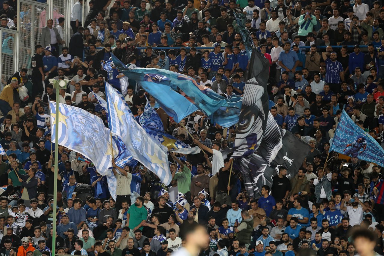 esteghlal_fans_alwehdat_acl2_2025-1