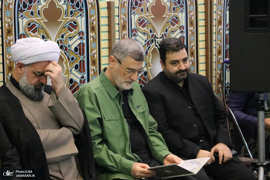 حضور+مقامات+کشوری+و+لشکری+در+مراسم+ختم+فرزند+صدیقی+(18)