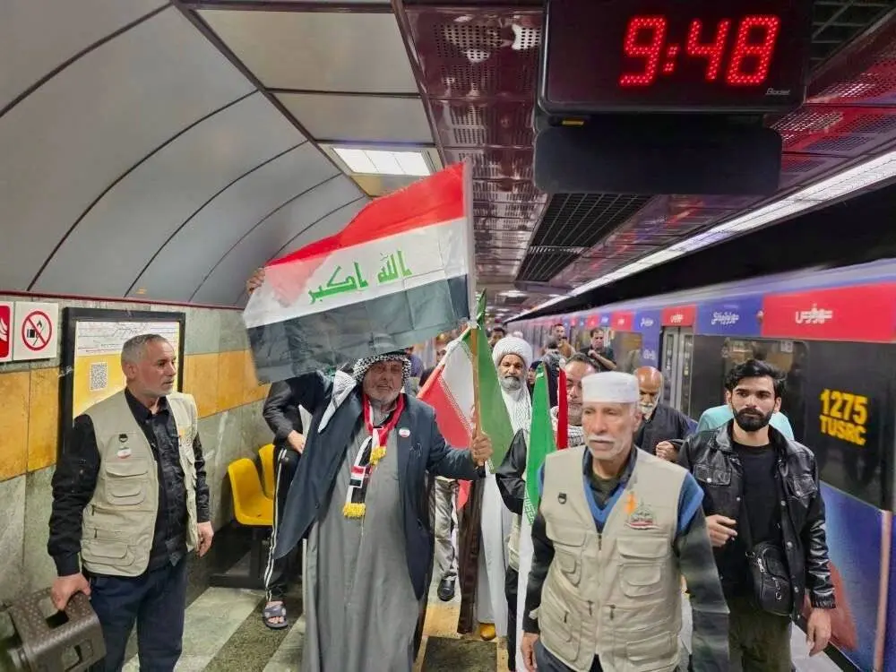 e06b8228-0131-4424-aad2-e0b1029a8406