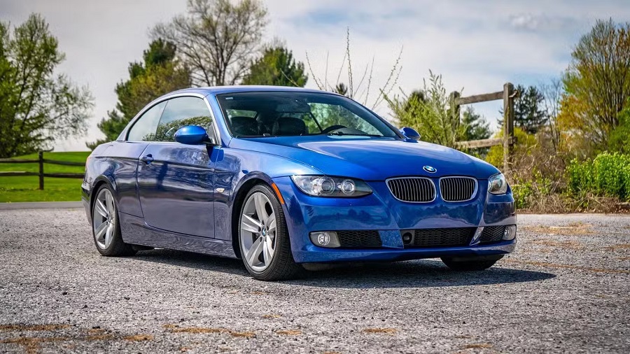 13fastest-used-car-for-20-000-2007-bmw-335i-e90-front-three-quarter-ezgif.com-avif-to-jpg-converter