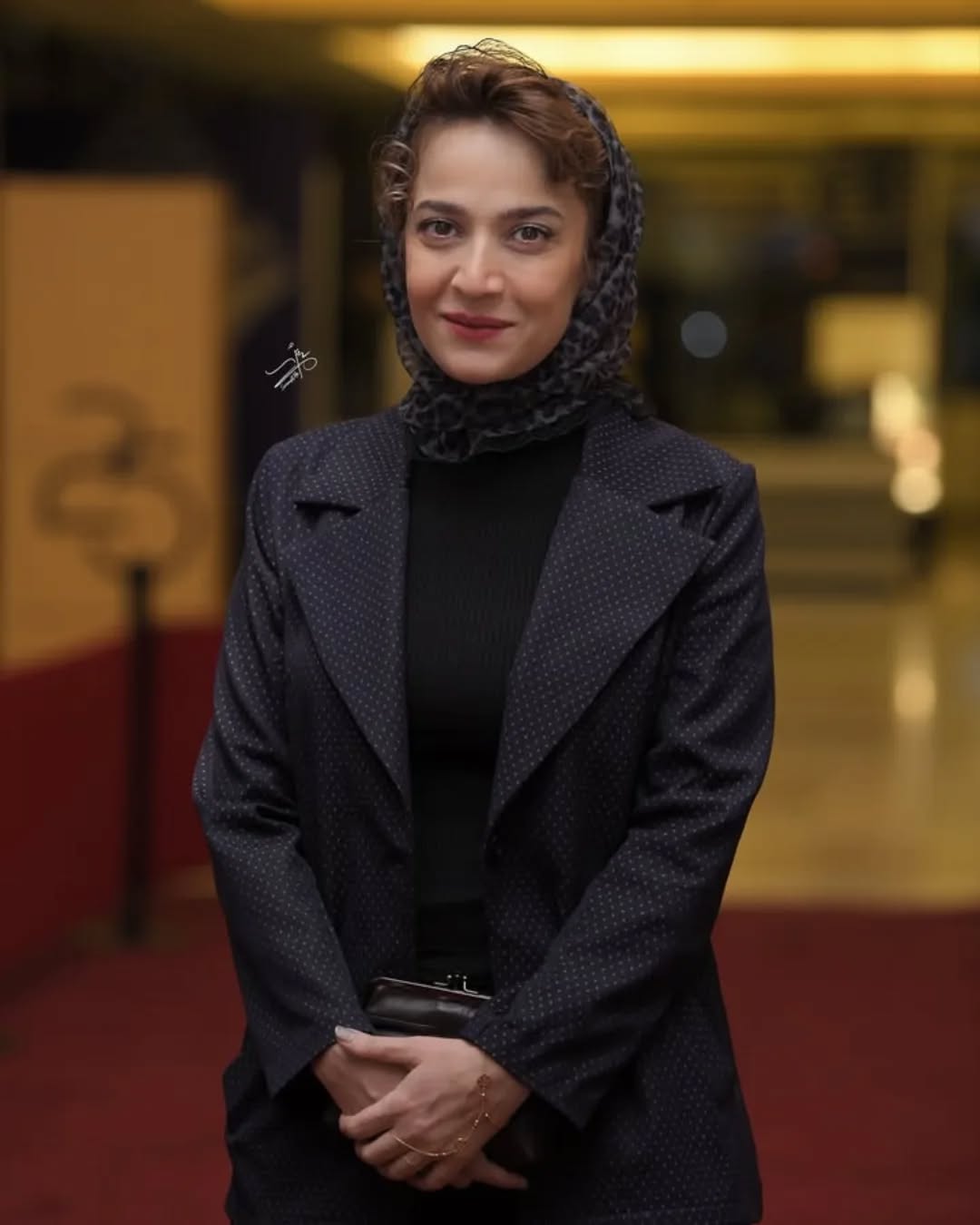 photo_2025-11-17_01-33-38