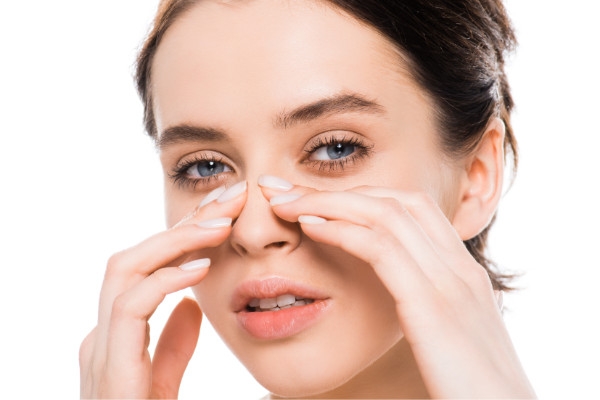 دوره نقاهت عمل ترمیم بینی چقدر است؟