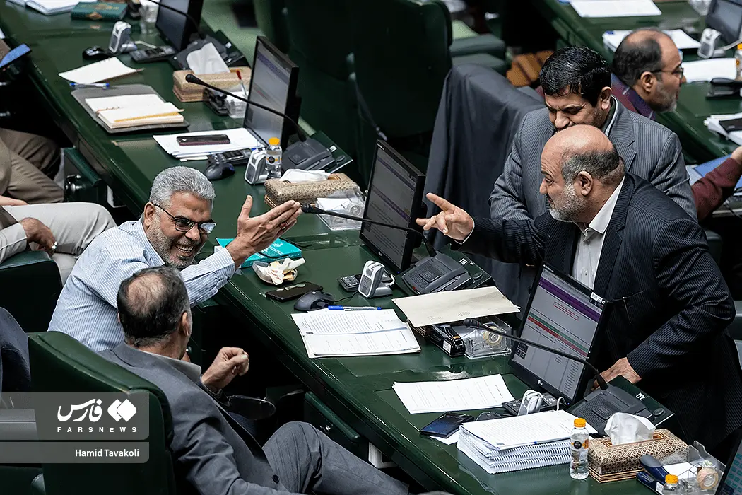 f6079bbf40424e81824824889a7c2ccf