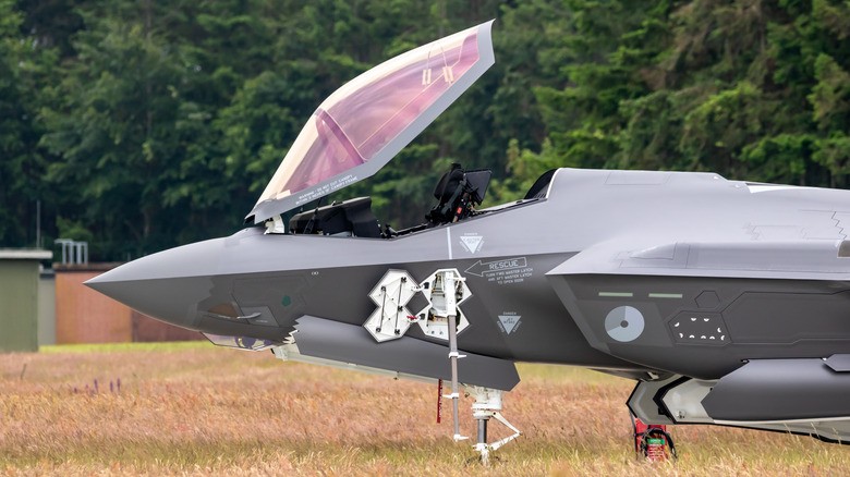 f-35-flaws-3