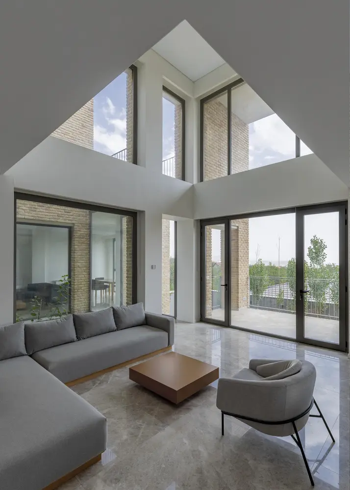 rafieians-house-11