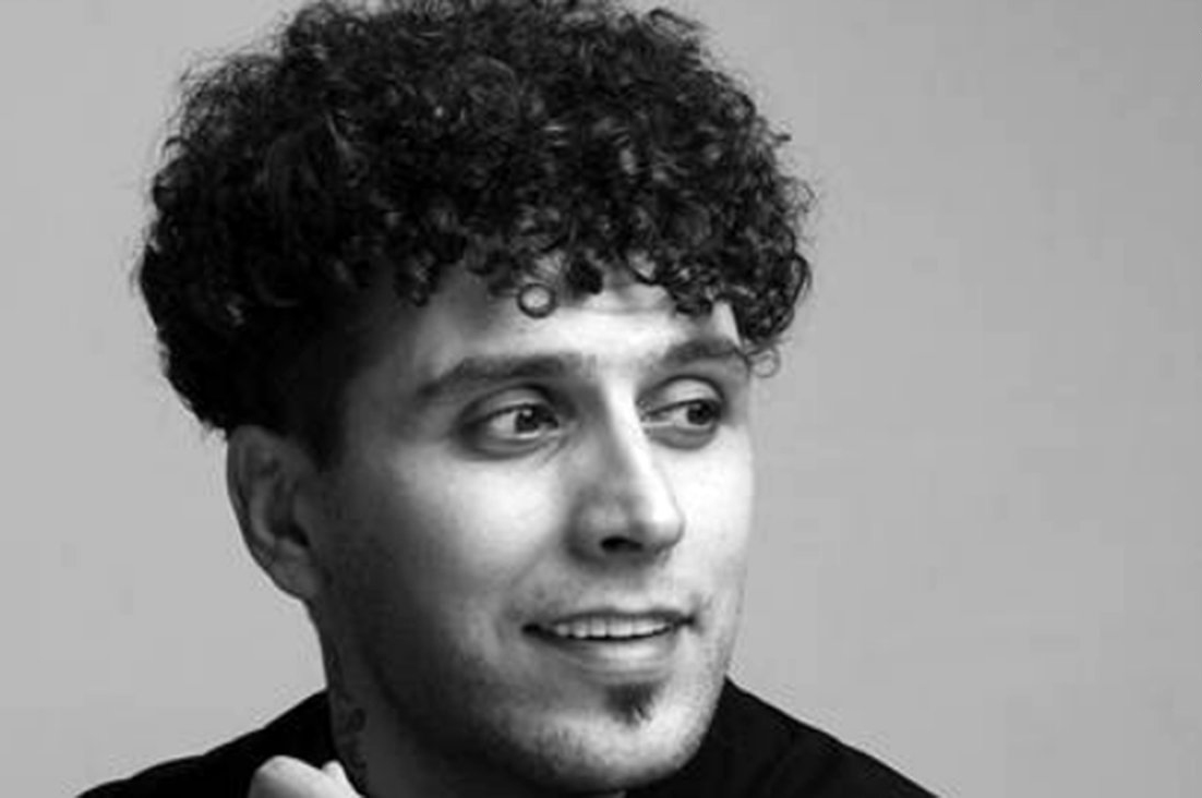 مداحی خواننده معروف ایرانی قبل از مهاجرت