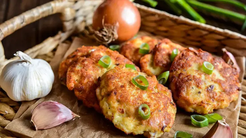 کوکو+مرغ+و+پیازچه