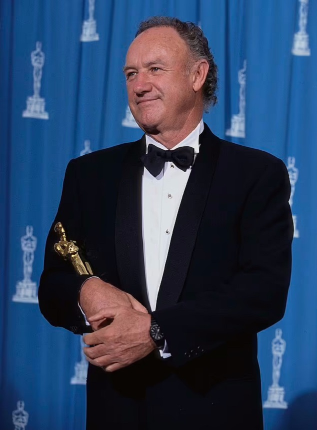 68477045-11836189-Gunslinger_The_1990s_brought_him_his_second_Oscar_as_he_earned_B-m-34_1678314722908