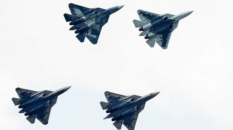 11-four-su-57s-flying