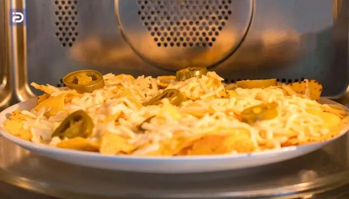 How-to-make-chips-and-cheese-with-minced-meat