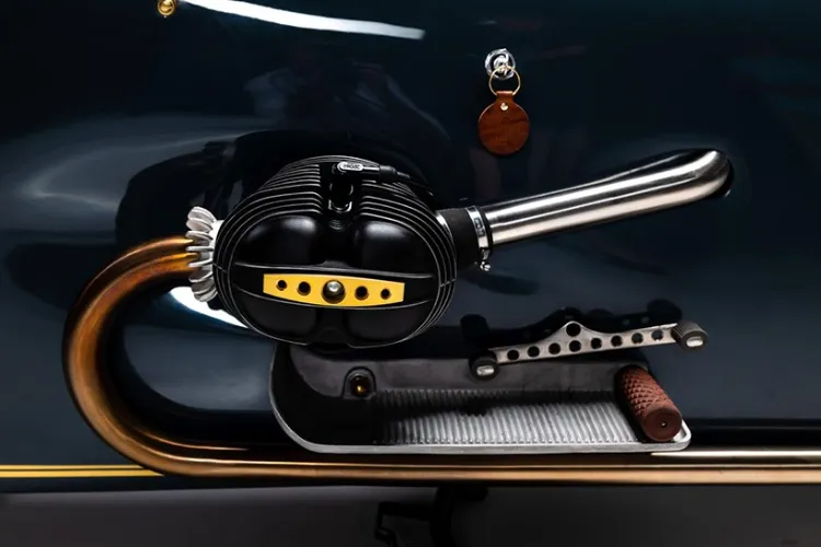 kingston-custom-good-ghost-bmw-engine-68e116fa5e7ae55a120ea99c_11zon