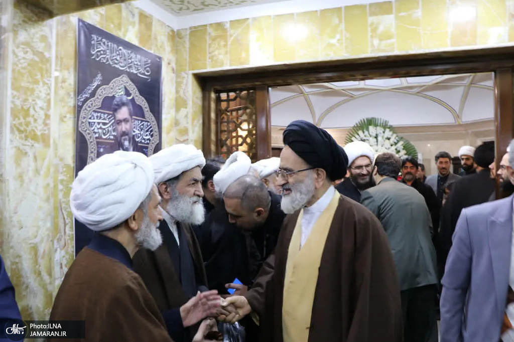 حضور+مقامات+کشوری+و+لشکری+در+مراسم+ختم+فرزند+صدیقی+(5)