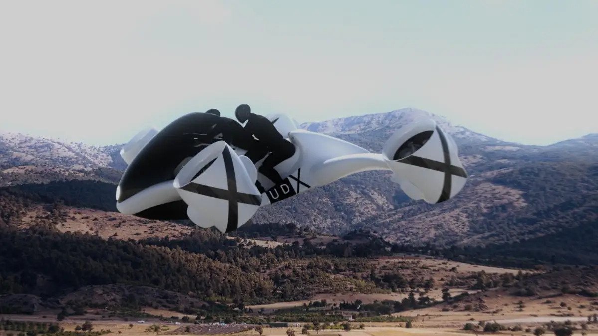 Captain-Electro-Airwolf-eVTOL-Hoverbike-1