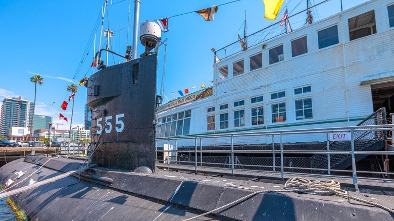 1-a-docked-us-navy-submarine
