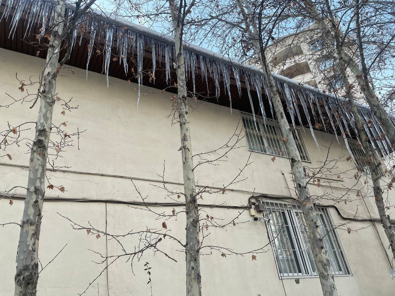 خانه های قندیل بسته در تهران+ عکس