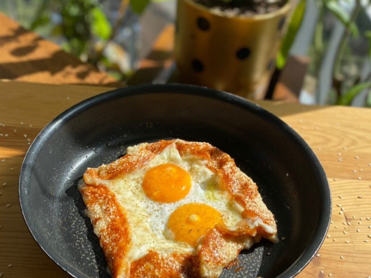 طرز تهیه سیمیتم یومورتا، خوشمزه‌ترین صبحانه جهان 