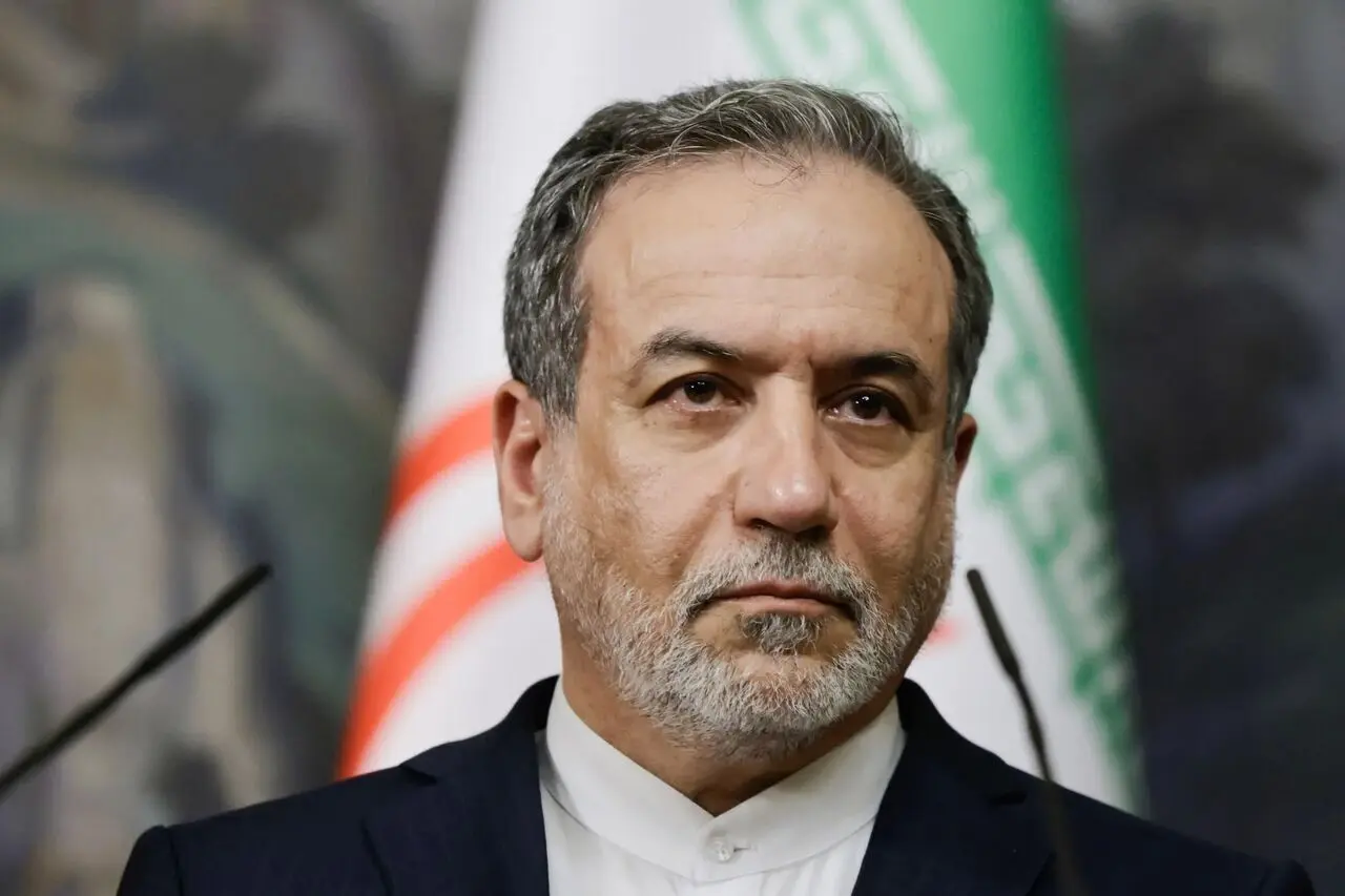 عراقچی پاسخ اعلام آمادگی نتانیاهو برای جنگ را داد
