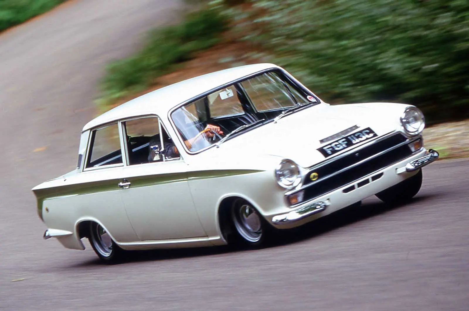 10-unstoppable-cars-5