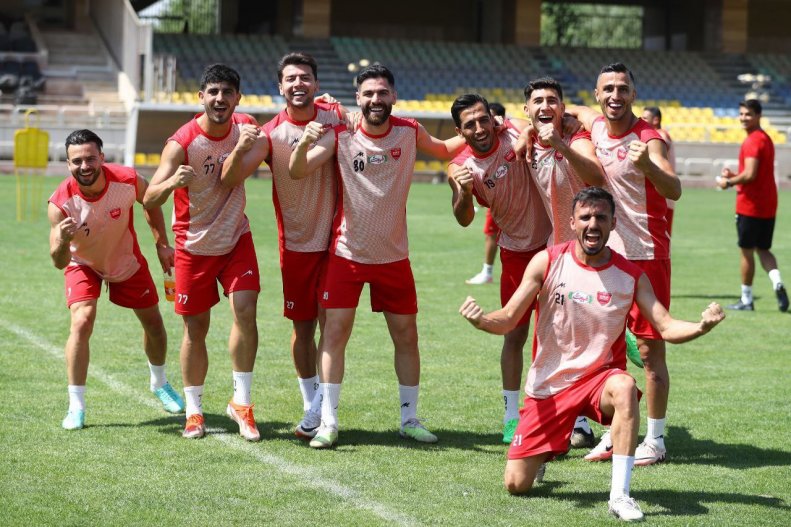 بازیکن استقلالی چه زود پرسپولیسی شد