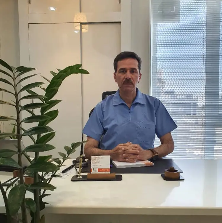 دکتر ایمان روغنی