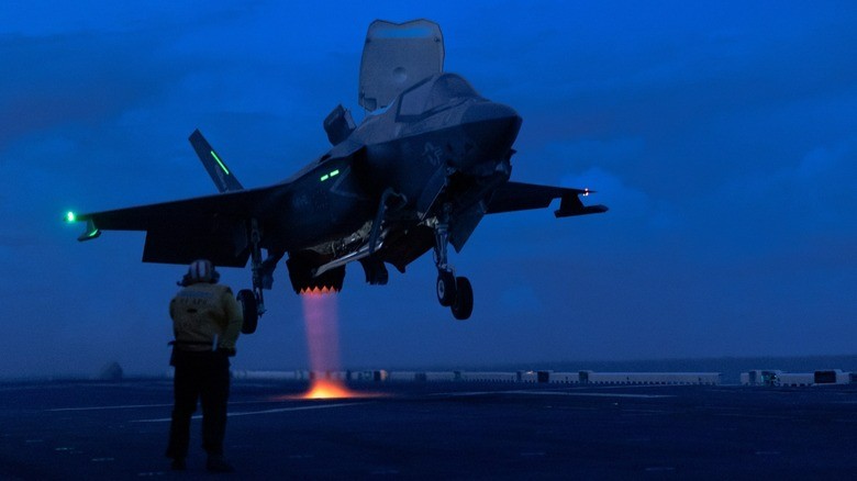 1-f-35b