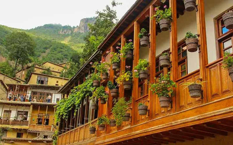 فرار از آلودگی هوای تهران به 6 روستای با اکسیژن خالص 2