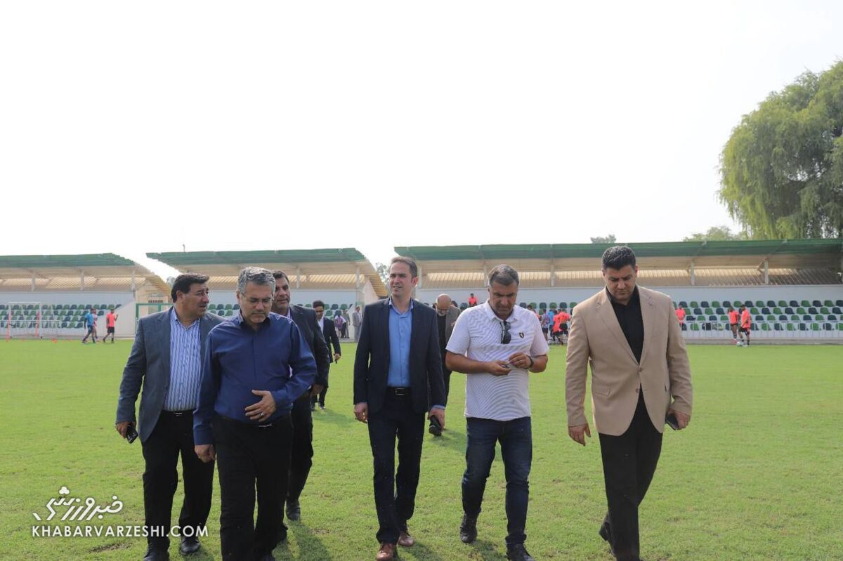 بازدید علی خطیر از استادیوم جدید استقلال