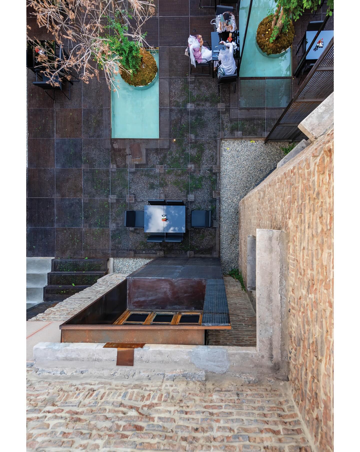 photo_2025-11-08_12-33-51