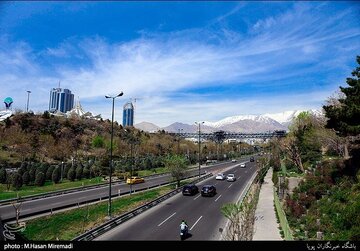 هوای تهران امروز در وضعیت کم‌سابقه
