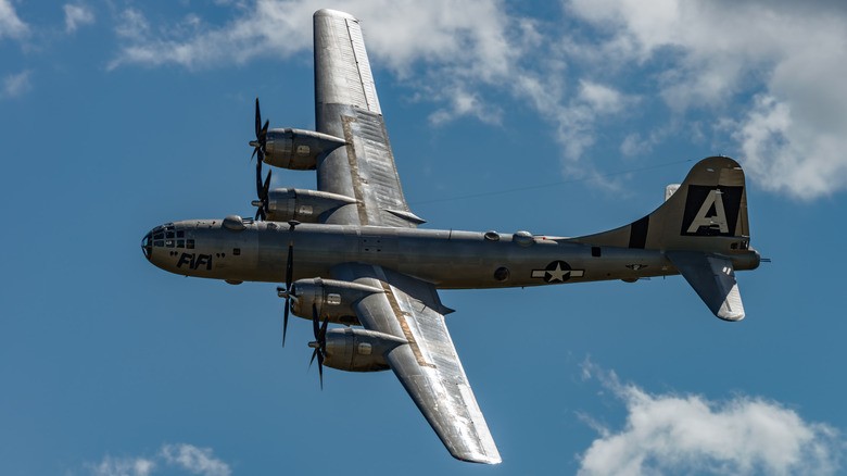 b-29-superfortress-still-flying-2 (1)