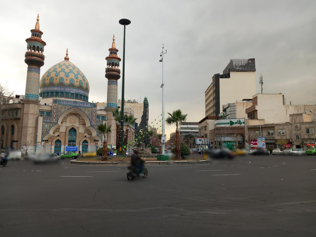 دیوارنگاره عبری میدان فلسطین پس از حمله اسرائیل 