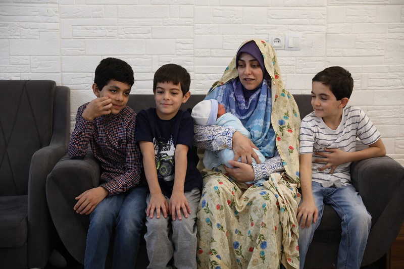 با مهاجرت این زن، نرخ رشد جمعیت ایران سقوط کرد!