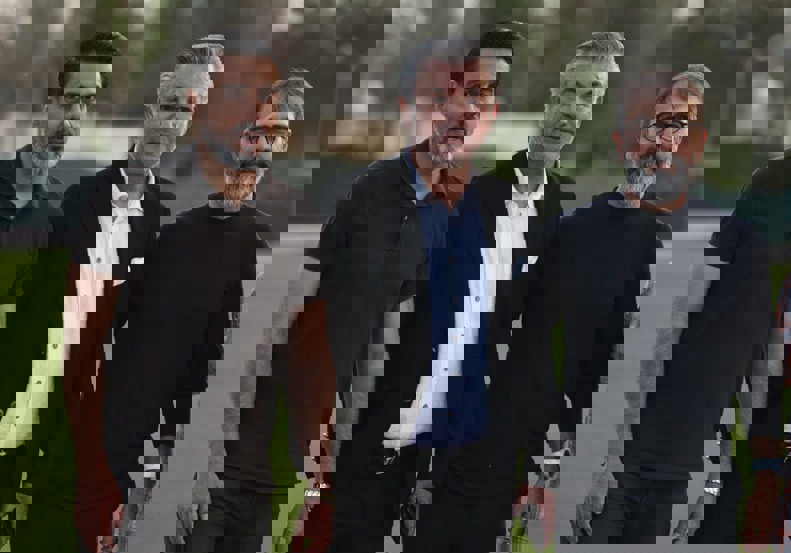 43rhtom28