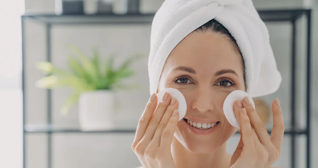 what-is-facial-toner
