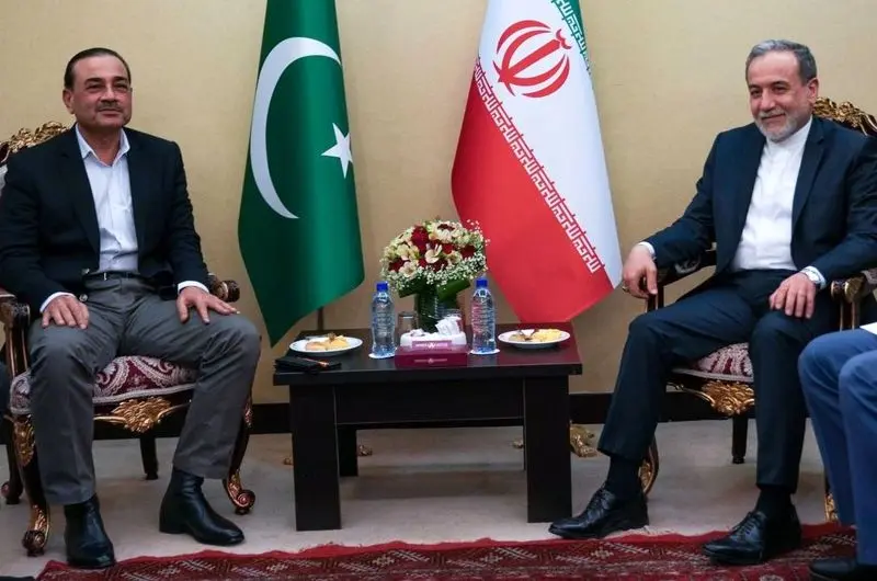 عراقچی+و+عاصم+منیر