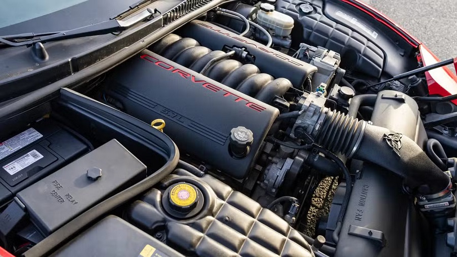 8fastest-used-car-for-20-000-1997-chevrolet-c5-corvette-engine