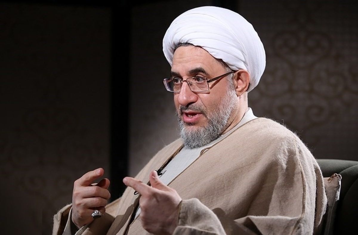 عضو خبرگان رهبری: کجای دنیا آزادی ایران را دارد؟