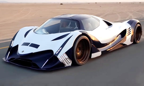 devel-sixteen-supercar-blondie-01