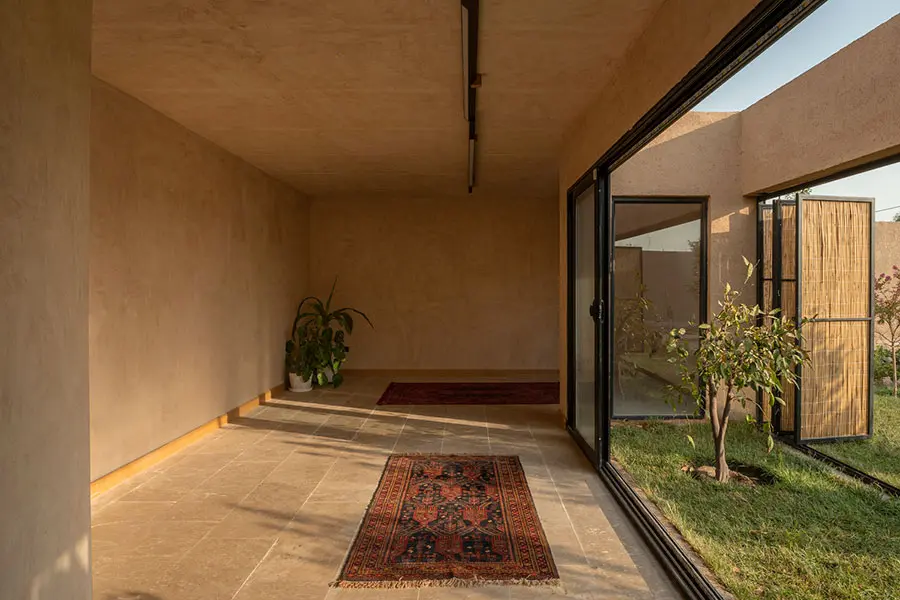 wall-house-5