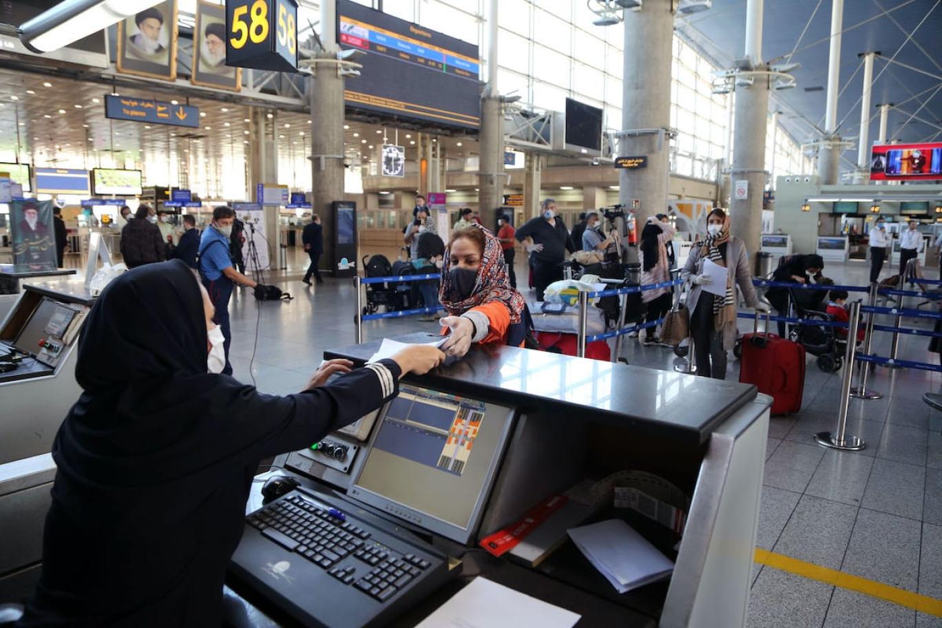 ماجرای خواندنی مسافران یک هواپیما که از آلمان وارد ایران شدند