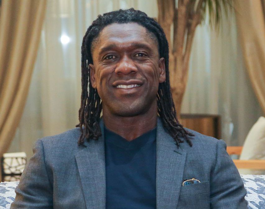 clerenece_seedorf_airport_esteghlal