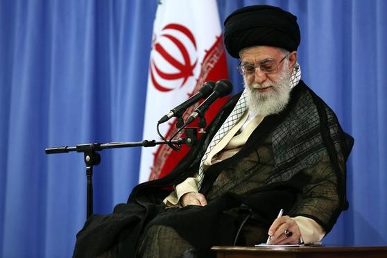 اولین واکنش رهبر انقلاب به حادثه تروریستی کرمان