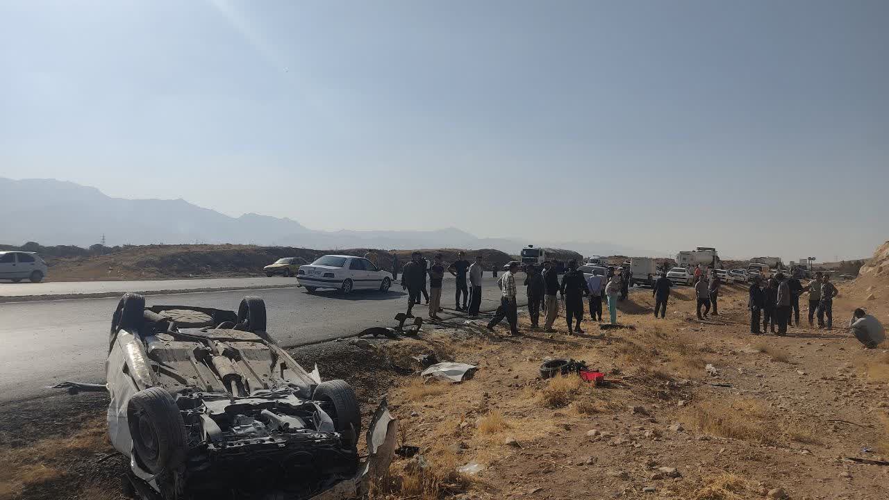 photo_۲۰۲۵-۱۰-۳۰_۱۵-۴۷-۲۲ (2)