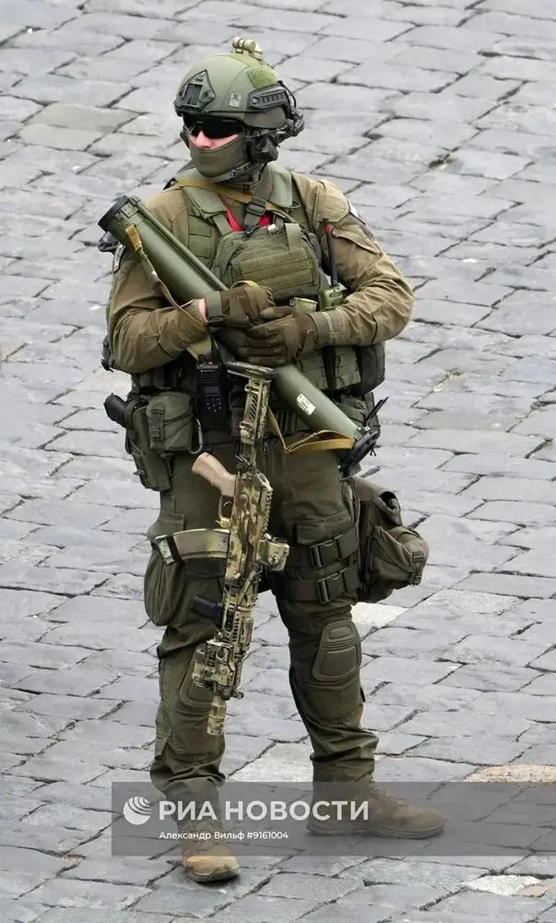 روسیه+4