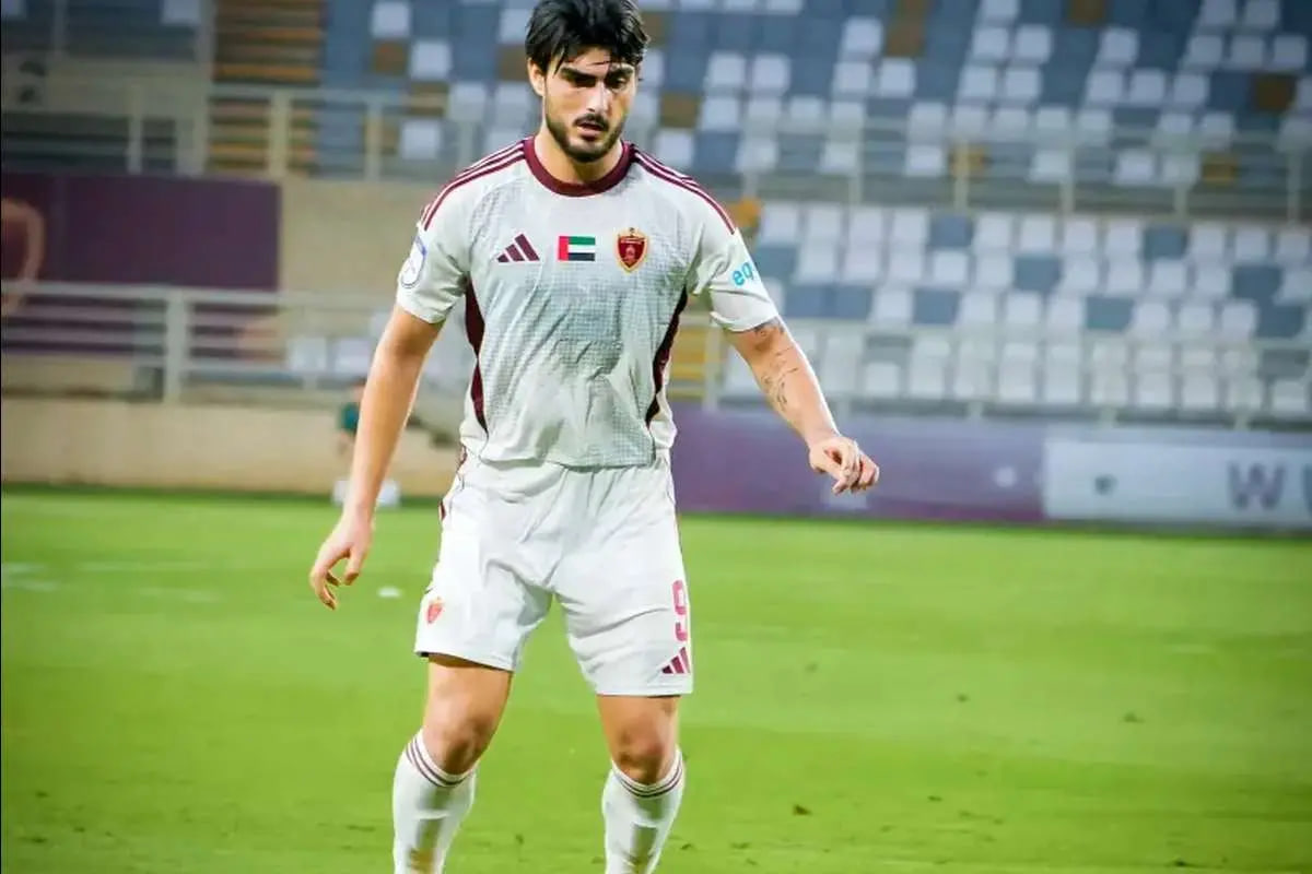 photo_2025-11-13_01-52-40