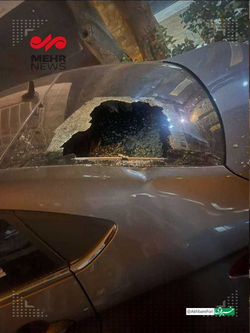 تصاویری عجیب از تخریب خودروهای مردم توسط اوباش 