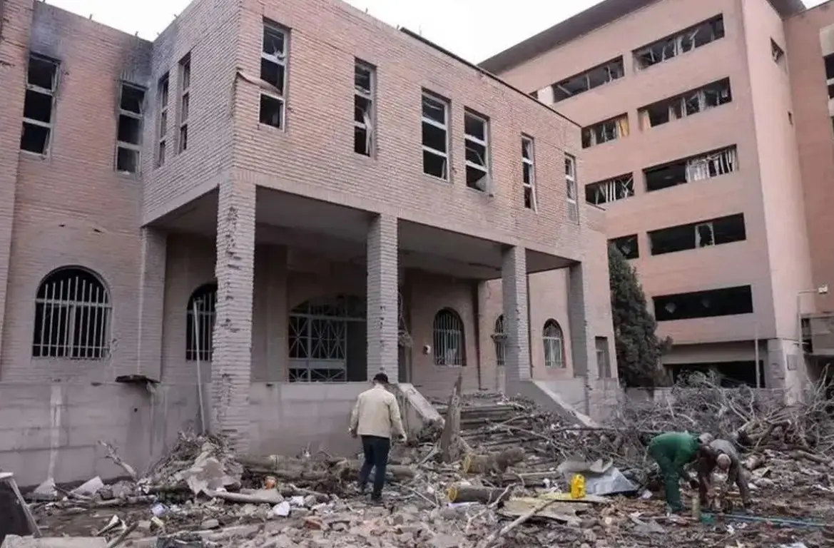 cfb5082aZjoyNTAxODMwLmpwZ3xmdWk6MjM5NTE3NnxsOmZhfHY6MQ