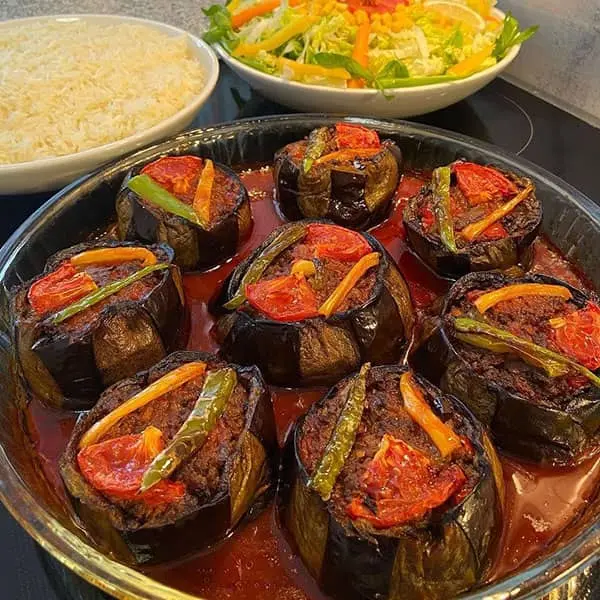 bademjan-shekam-por