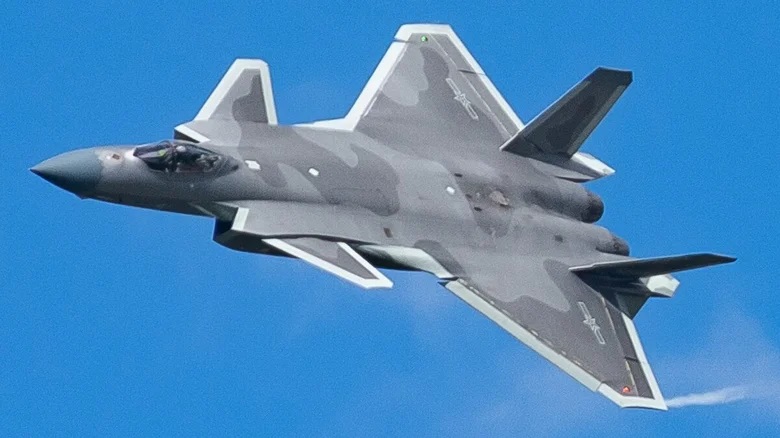 3-most-advanced-chinese-fighter-jets-chengdu-j-20-1756193398
