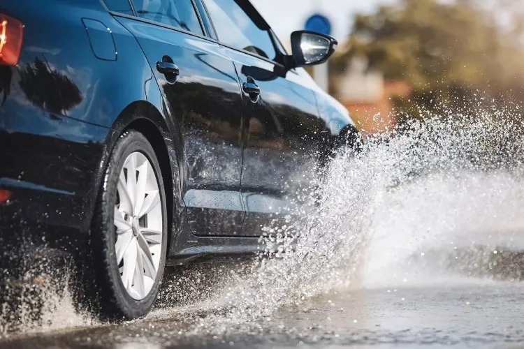 car-tire-6922c8d9b96917b7b7213373_11zon